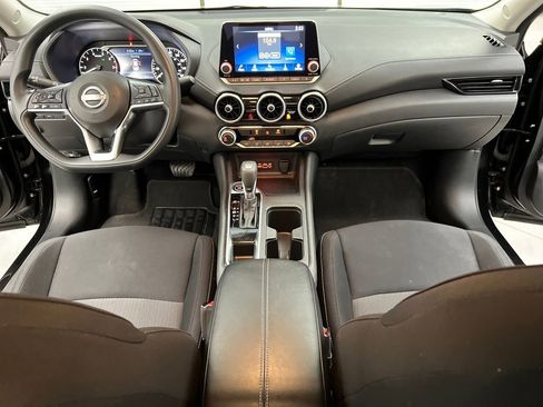 Used 2024 Nissan Sentra SV image 31