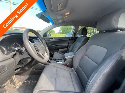 Used 2018 Hyundai Tucson SE w/ Cargo Package FWD image 9
