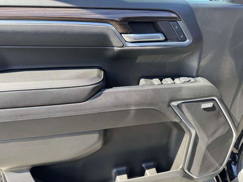Used 2023 Chevrolet Silverado 1500 RST w/ Convenience Package II AWD/4WD image 14
