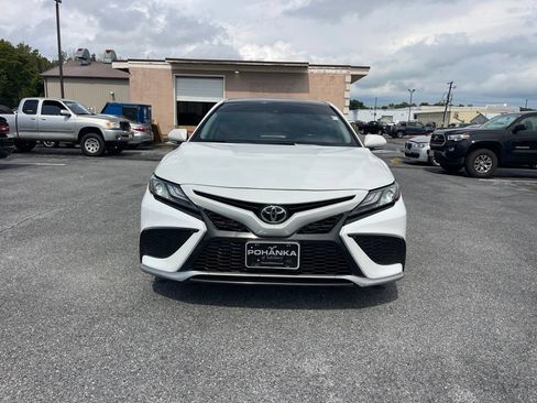 Used 2021 Toyota Camry XSE FWD image 8