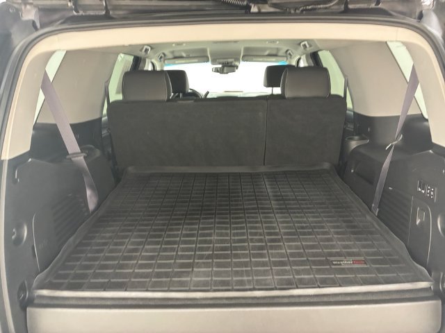 Certified 2017 GMC Yukon SLT w/ HD Trailering Package AWD/4WD image 17