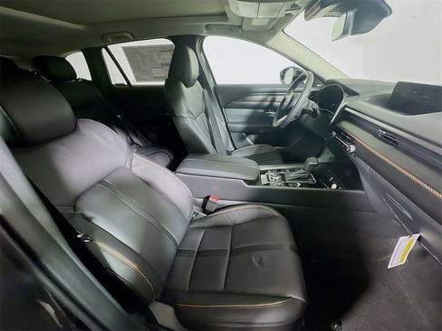 New 2026 MAZDA CX-50 AWD 2.5 Hybrid w/ Cargo Package image 20