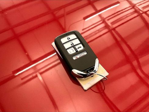 Used 2018 Honda Accord EX-L image 9