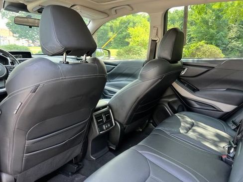 Used 2022 Subaru Forester Limited AWD/4WD image 15