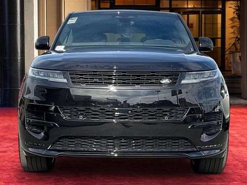 New 2026 Land Rover Range Rover Sport Dynamic SE image 2