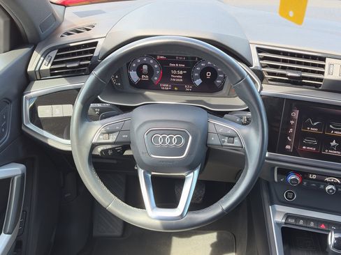 Used 2024 Audi Q3 2.0T Premium AWD/4WD image 29