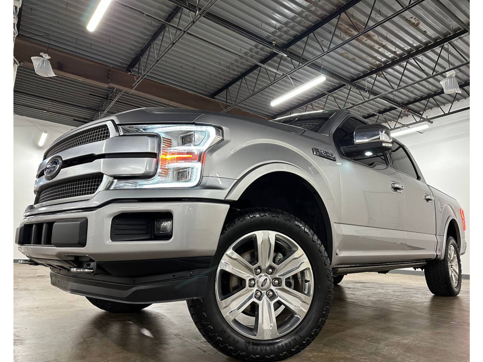Used 2020 Ford F150 Platinum w/ Equipment Group 701A Luxury AWD/4WD image 1