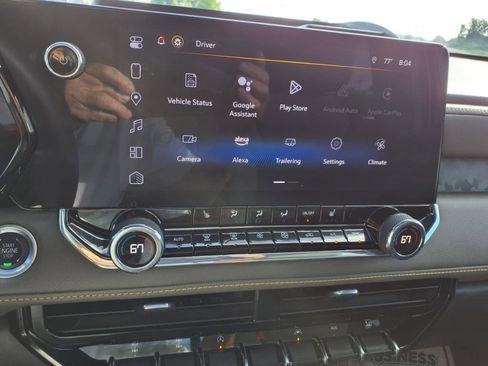 Used 2024 Chevrolet Colorado ZR2 image 18