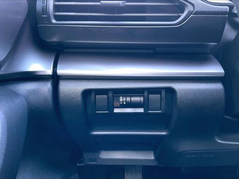 Used 2024 Subaru Impreza 2.0i image 35