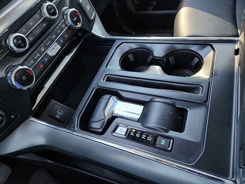 Used 2022 Ford F150 Lariat image 12