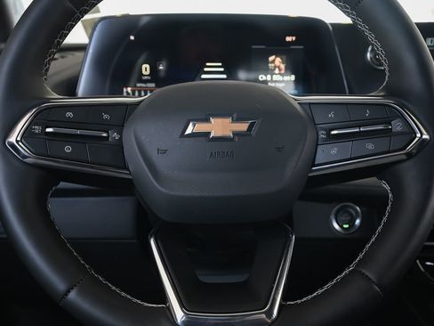 New 2026 Chevrolet Traverse LT w/ Driver Confidence Package FWD image 21