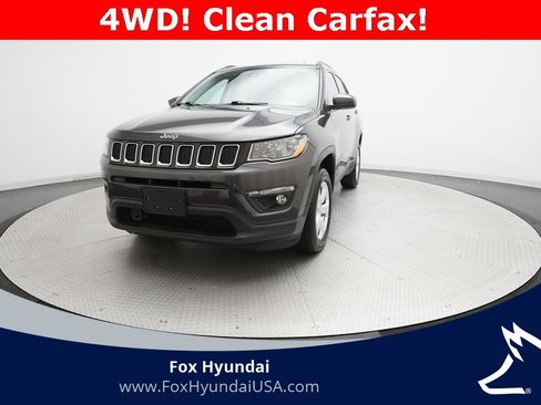 Used 2020 Jeep Compass Latitude w/ Cold Weather Group image 32