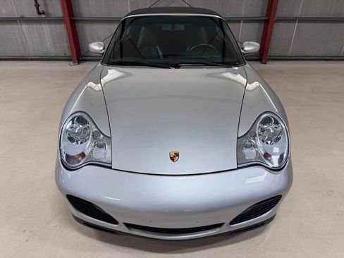 Used 2004 Porsche 911 Carrera 4S AWD/4WD image 18