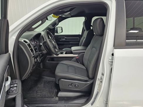 Used 2021 RAM 1500 Big Horn AWD/4WD image 11