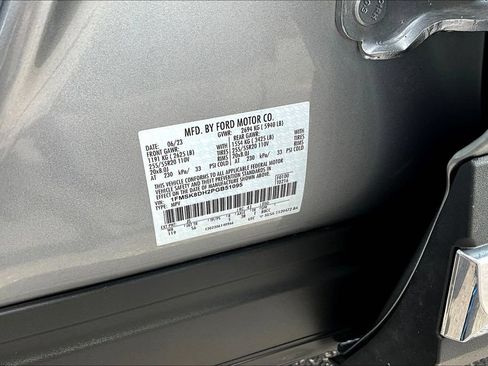 Certified 2023 Ford Explorer XLT w/ Equipment Group 202A AWD/4WD image 22
