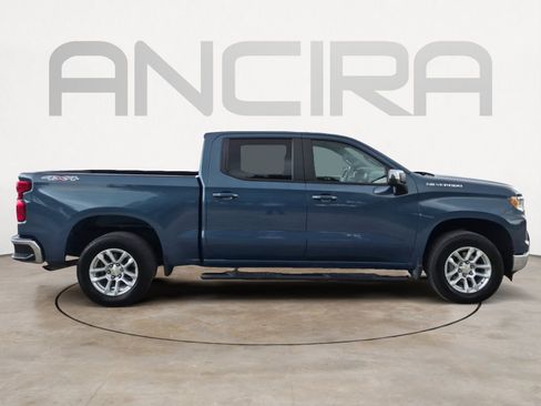 Used 2024 Chevrolet Silverado 1500 LT image 11