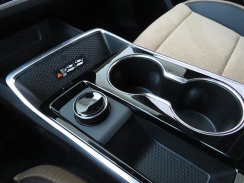 New 2026 Chevrolet Equinox ACTIV w/ LPO, Floor Liner Package image 23