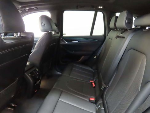 Used 2024 BMW X3 sDrive30i RWD image 16