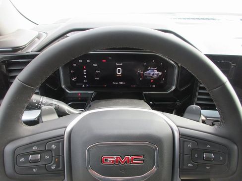 New 2026 GMC Sierra 1500 SLT w/ SLT Premium Plus Package image 18