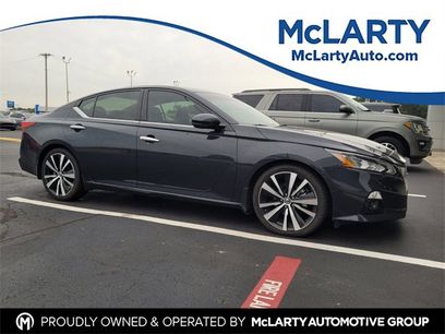 Used 2020 Nissan Altima 2.0 Platinum