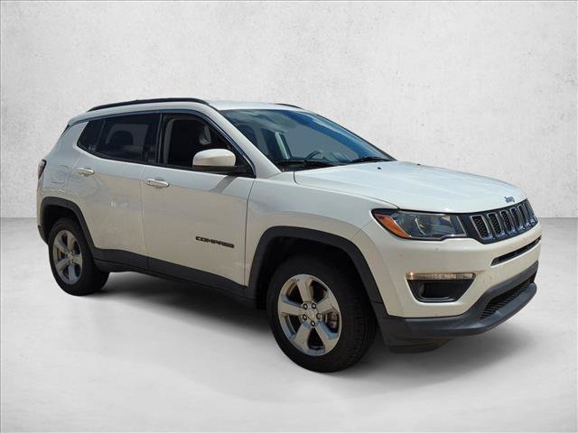 Used 2020 Jeep Compass Latitude AWD/4WD image 3