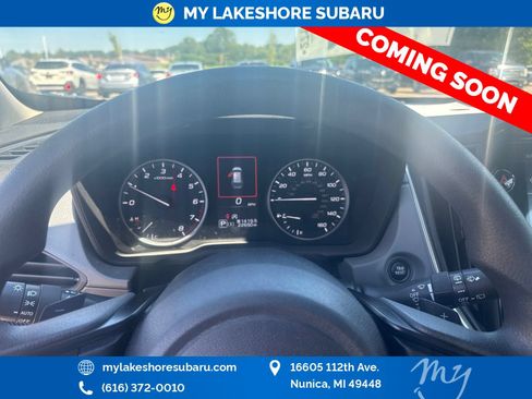 Used 2024 Subaru Crosstrek 2.5i Premium AWD/4WD image 10