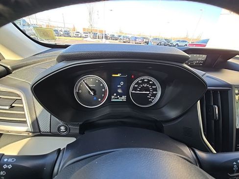 Used 2023 Subaru Forester Limited image 20