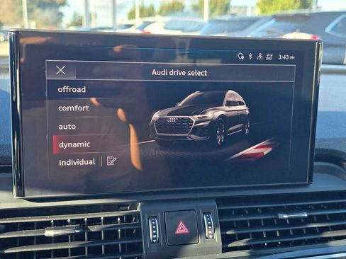 Certified 2025 Audi Q5 2.0T Premium image 32