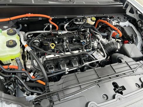 New 2026 Ford Maverick XL image 26