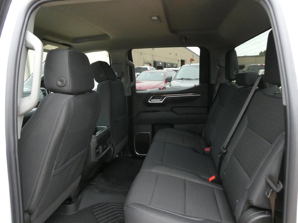 New 2026 Chevrolet Silverado 1500 RST AWD/4WD image 16