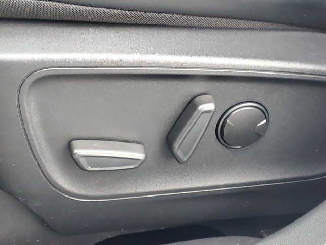 Used 2023 Ford Escape ST-Line Select w/ Tech Pack #2 AWD/4WD image 14