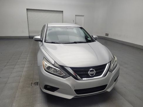 Used 2017 Nissan Altima 2.5 SL image 14