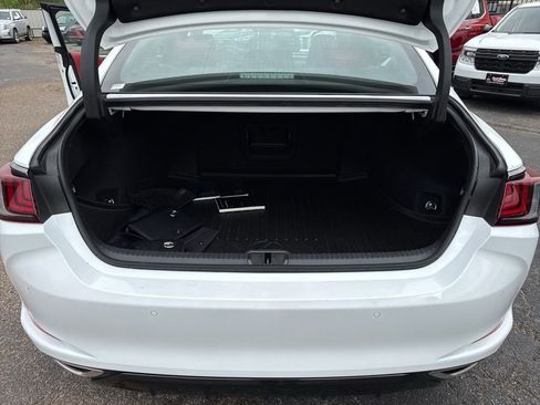 Used 2025 Lexus ES 350 F Sport FWD image 51