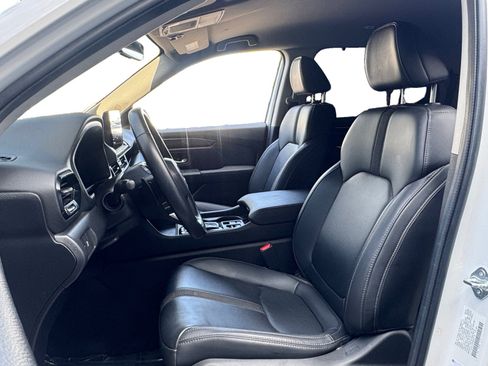 Used 2024 Honda Pilot EX-L image 8
