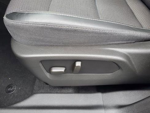 Used 2022 Buick Envision Preferred image 7