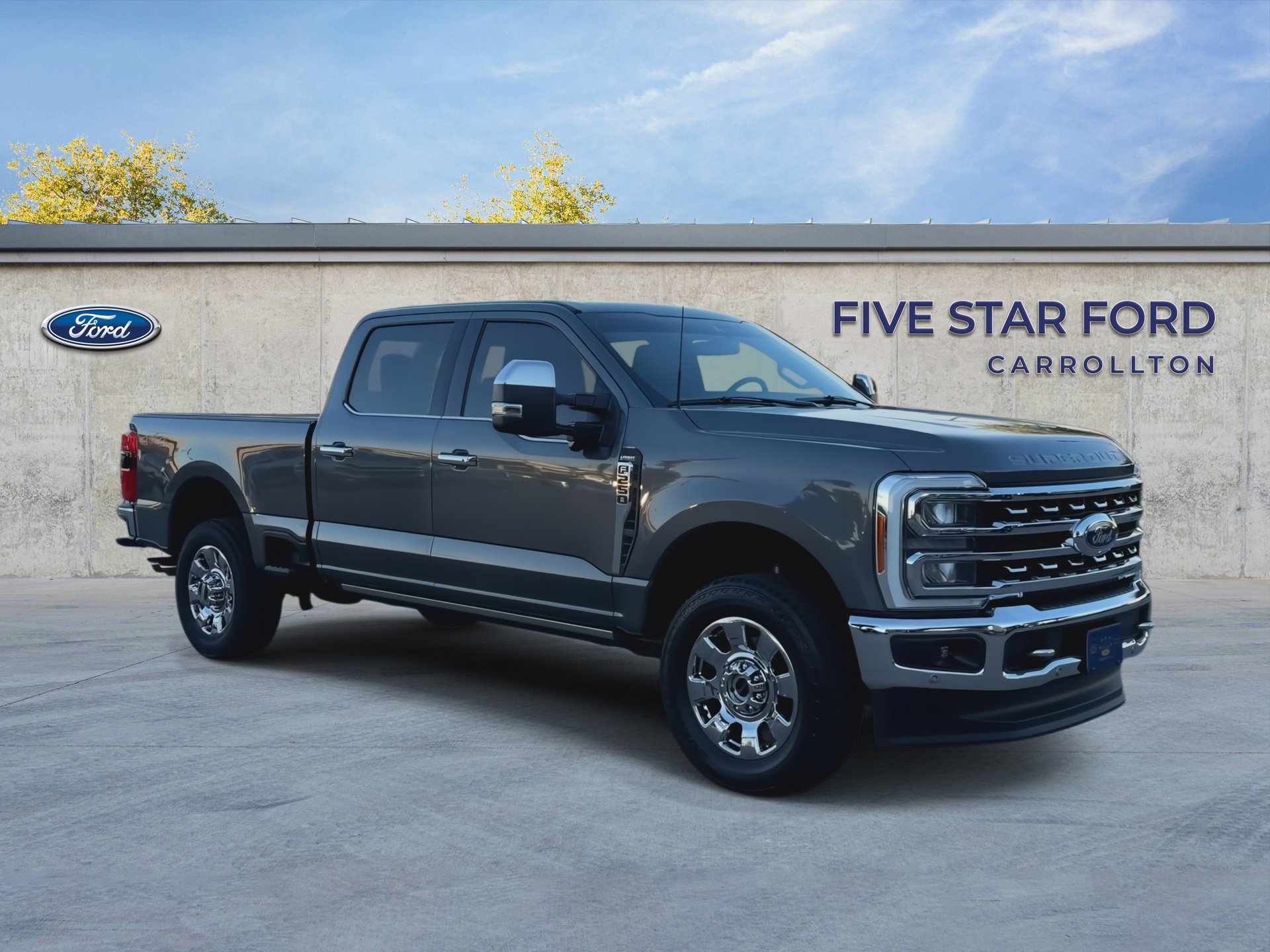 Used 2023 Ford F250 Lariat w/ Lariat Ultimate Package AWD/4WD image 2