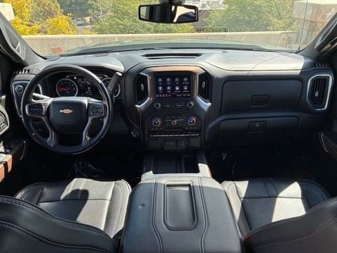 Used 2021 Chevrolet Silverado 1500 High Country w/ Safety Package II image 16