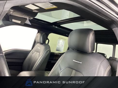 Used 2015 Ford F150 Platinum w/ Equipment Group 701A Luxury image 2