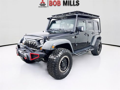 Used 2012 Jeep Wrangler Unlimited Sport w/ Connectivity Group image 3