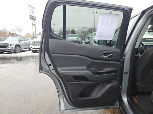 Certified 2023 GMC Acadia AT4 image 22