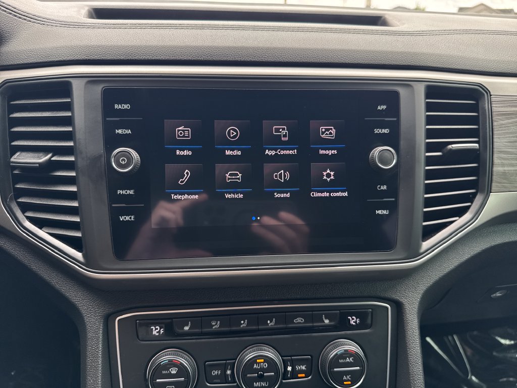 Used 2020 Volkswagen Atlas Cross Sport SE AWD/4WD image 18