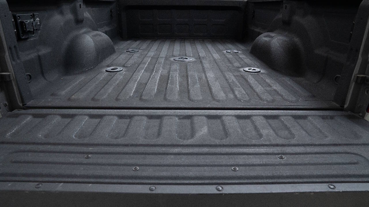 Used 2026 RAM 3500 Laramie w/ Night Edition AWD/4WD image 93
