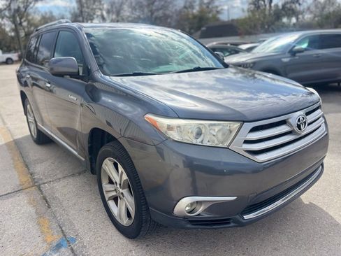 Used 2013 Toyota Highlander Limited image 7