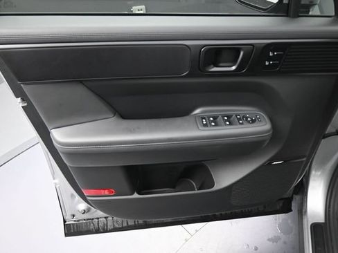 Used 2025 Hyundai Santa Fe Calligraphy AWD/4WD image 29
