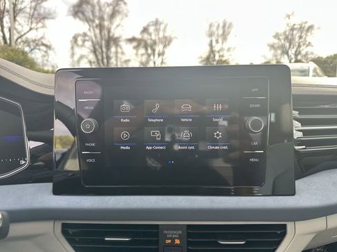 New 2026 Volkswagen Jetta SE image 23