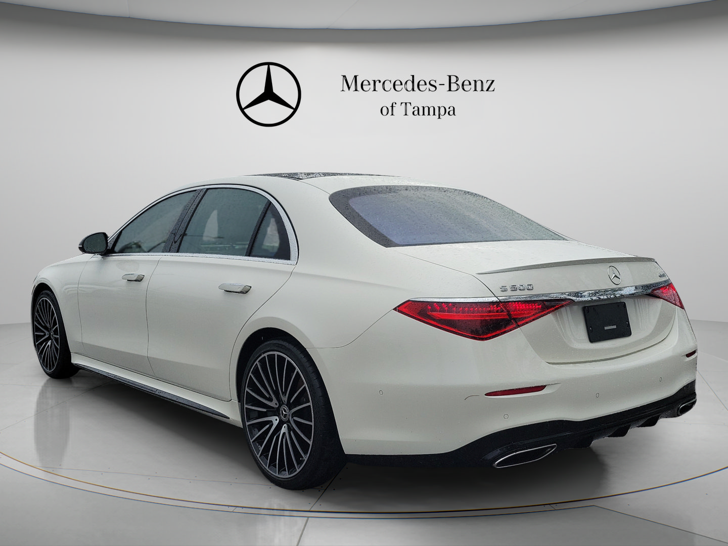 Used 2022 Mercedes-Benz S 500 4MATIC image 2