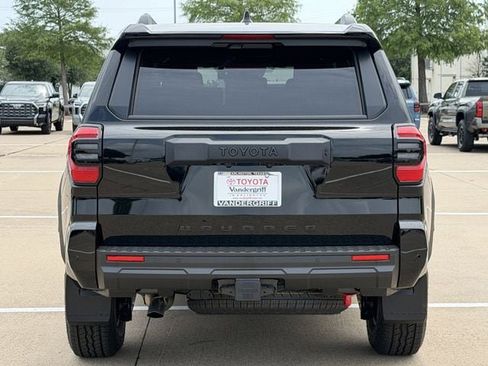 New 2026 Toyota 4Runner TRD Off-Road Premium AWD/4WD image 5