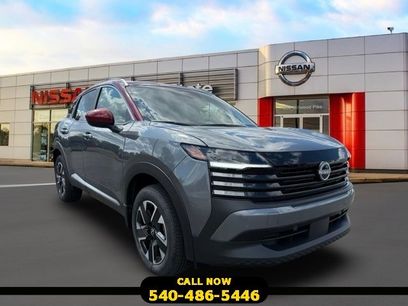 New 2025 Nissan Kicks SV w/ SV Premium Package