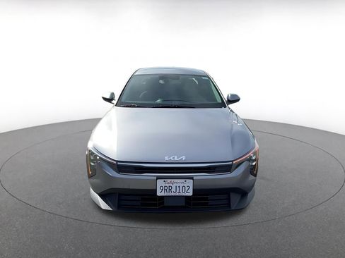 Used 2025 Kia K4 LXS image 4