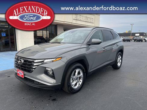 Used 2024 Hyundai Tucson SEL image 1